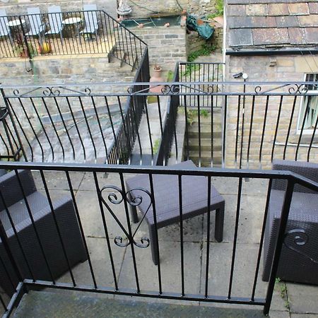 Peakdale Lodge Glossop Exterior foto